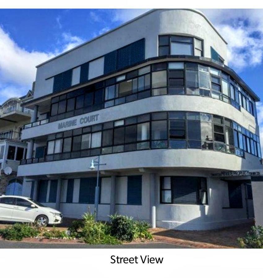 The Sun, Whales & Waves - Seafront Apartment Hermanus Exterior photo